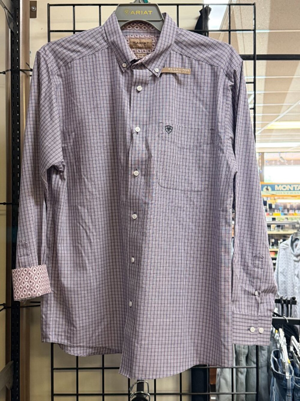 Ariat Men's Wrinkle Free Roger Classic Fit Long Sleeve Button-Down Shirt